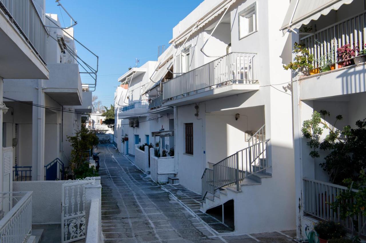 Downtown Apartment Parikia  Exterior photo